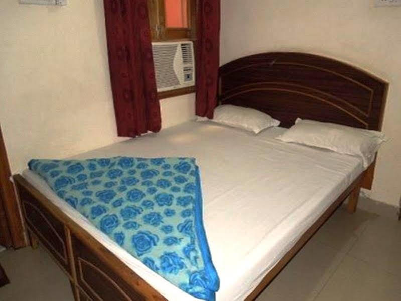 Jyoti Guest House พุทธคยา ภายนอก รูปภาพ